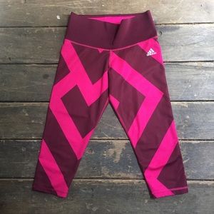 Adidas leggings with geometric print size S